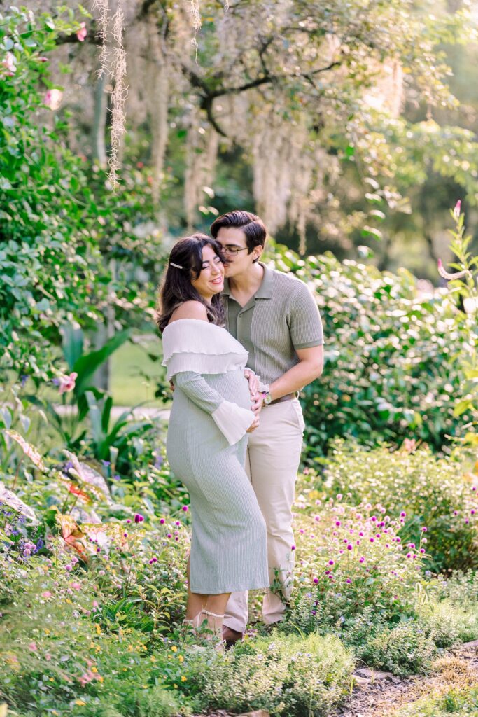 Mead Botanical Gardens Maternity Session