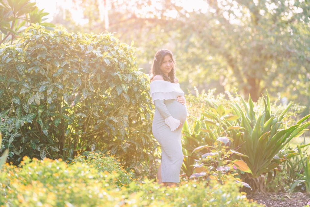 Mead Botanical Gardens Maternity Session