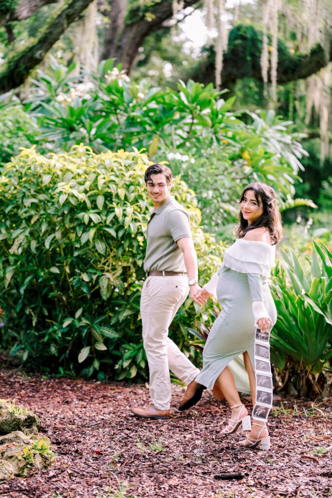 Mead Botanical Gardens Maternity Session