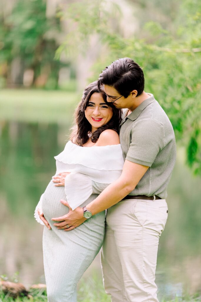 Mead Botanical Gardens Maternity Session