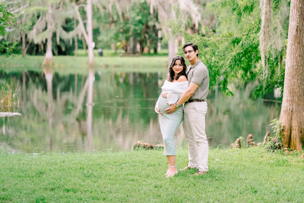 Mead Botanical Gardens Maternity Session