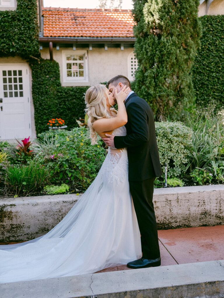 Sydonie Mansion Wedding