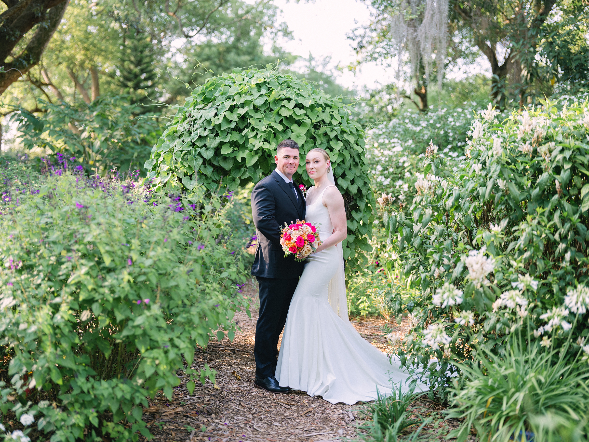Azalea Lodge at Mead Botanical Garden Wedding Photographer