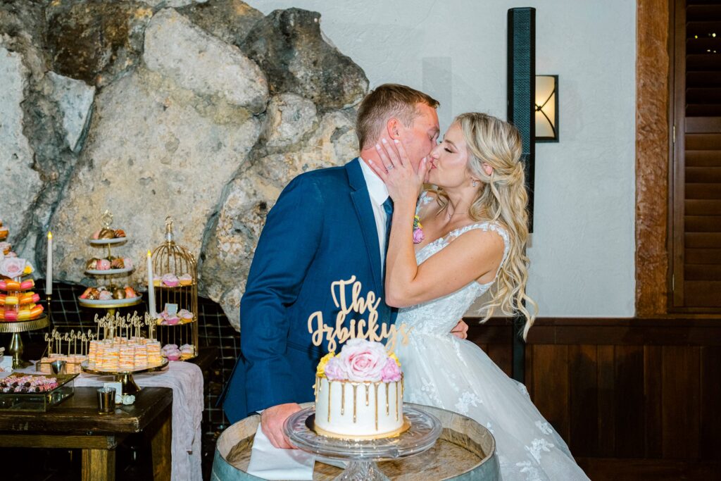 Historic Dubsdread Wedding Photographer