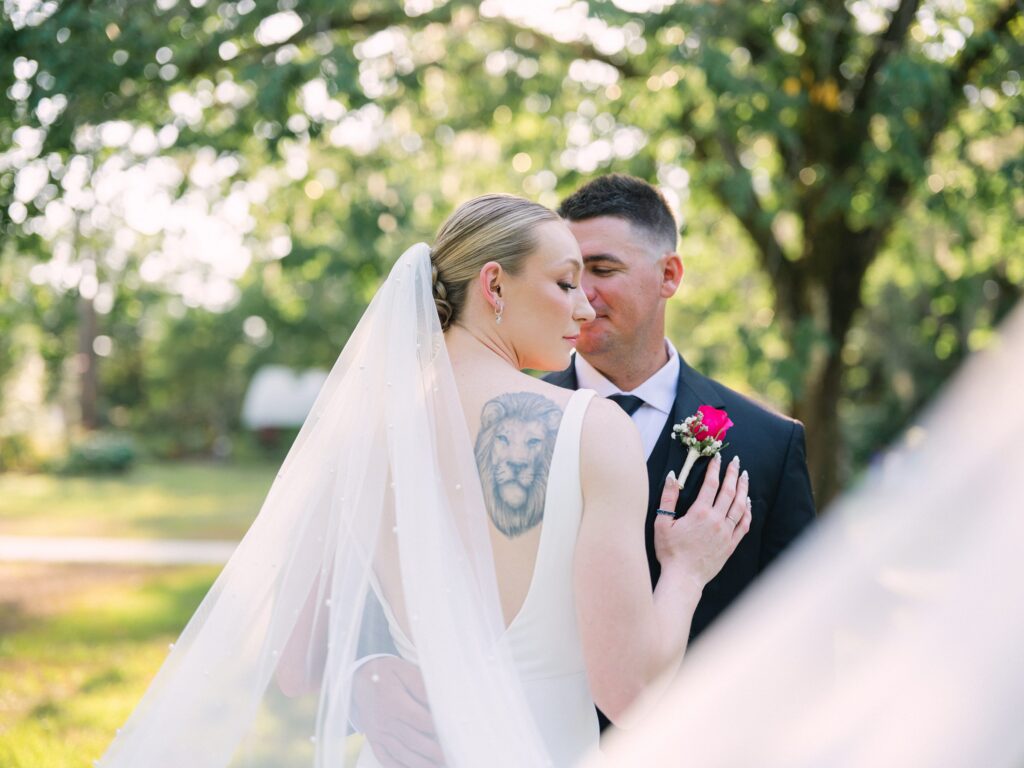 Azalea Lodge at Mead Botanical Garden Wedding Photographer