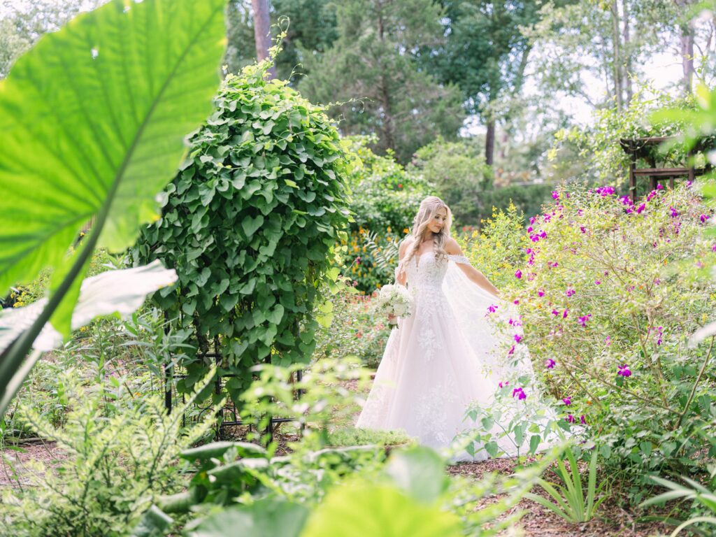 Azalea Lodge Wedding at Mead Botanical Garden Photographer