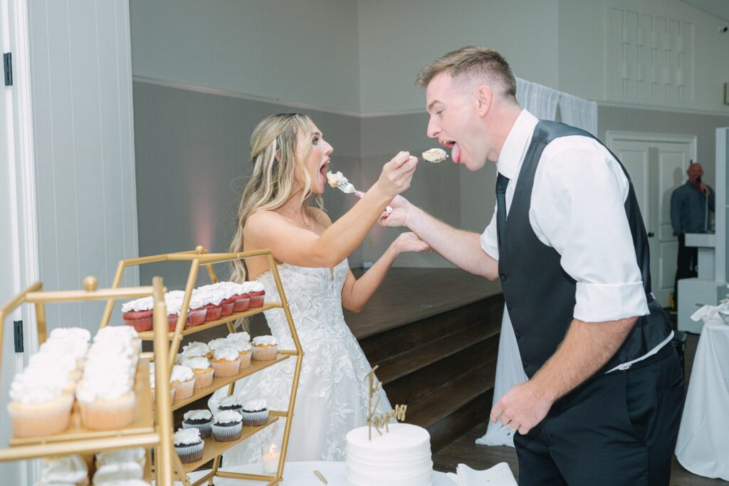 Azalea Lodge Wedding at Mead Botanical Garden Photographer