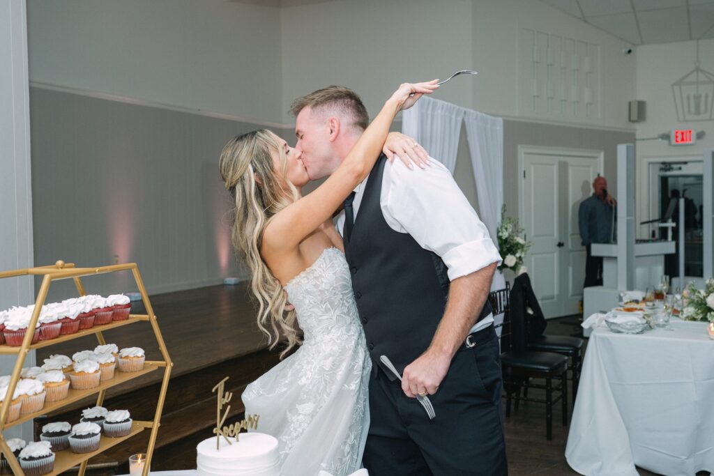 Azalea Lodge Wedding at Mead Botanical Garden Photographer